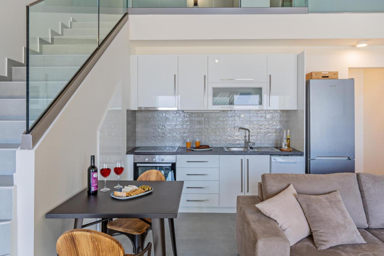 Philip Seafront Suite! Panormos  ภายนอก รูปภาพ
